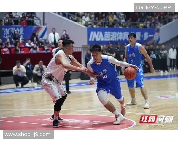 篮球紧张对决引发热潮球迷热情高涨期待精彩赛事展现 篮球紧张对决引发热潮球迷热情高涨期待精彩赛事展现